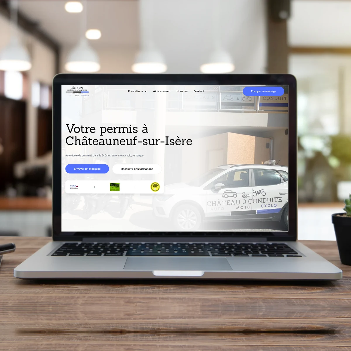 Château9Conduite, site internet réalisé par Antoine Koe